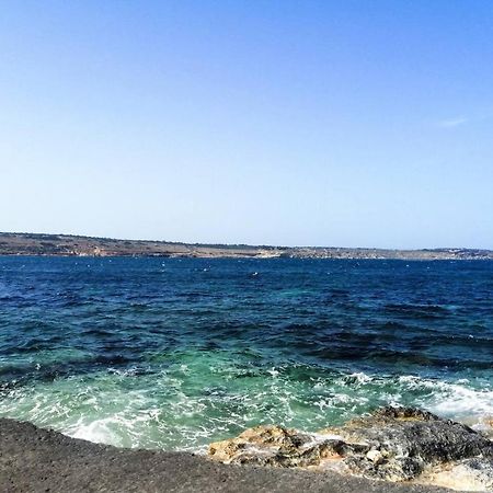 Modern Apt Kalkara Seafront! מראה חיצוני תמונה