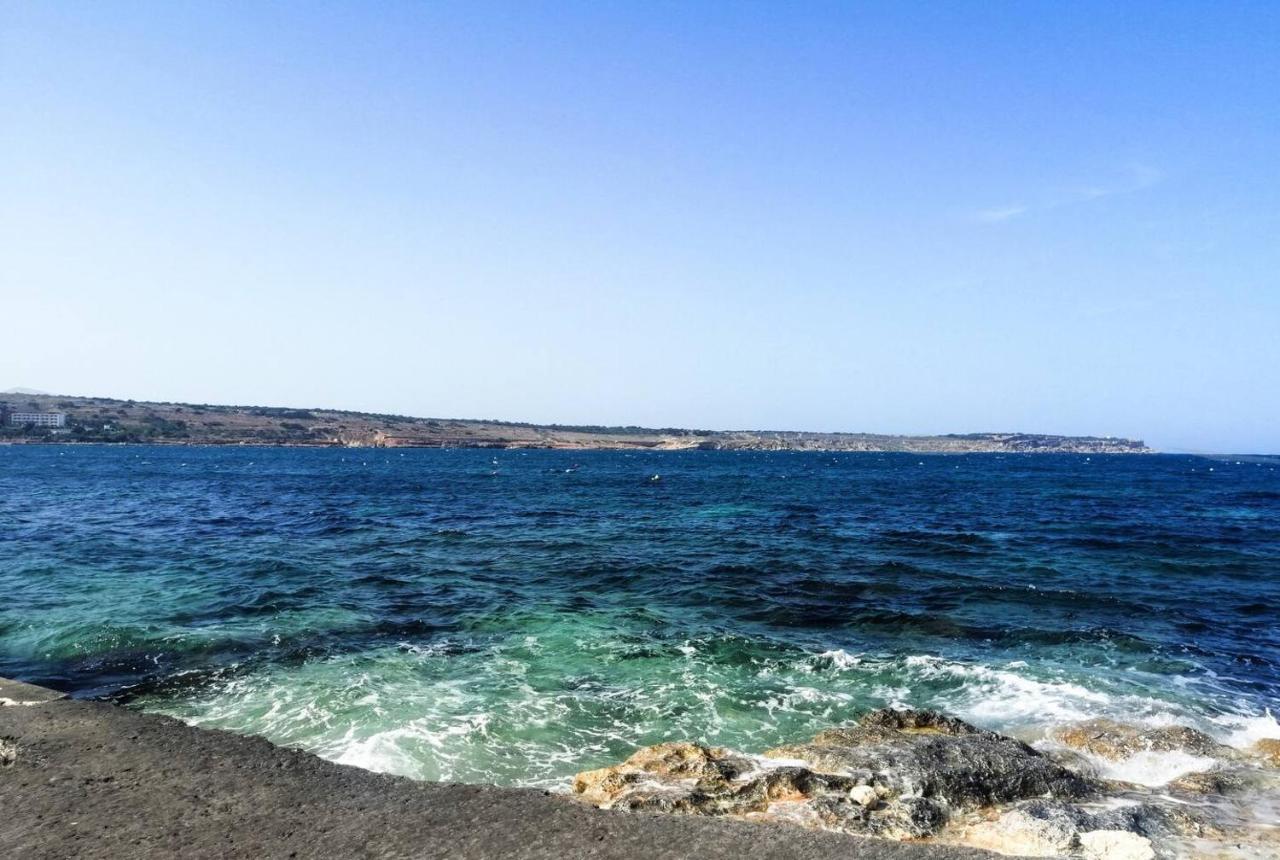 Modern Apt Kalkara Seafront! מראה חיצוני תמונה