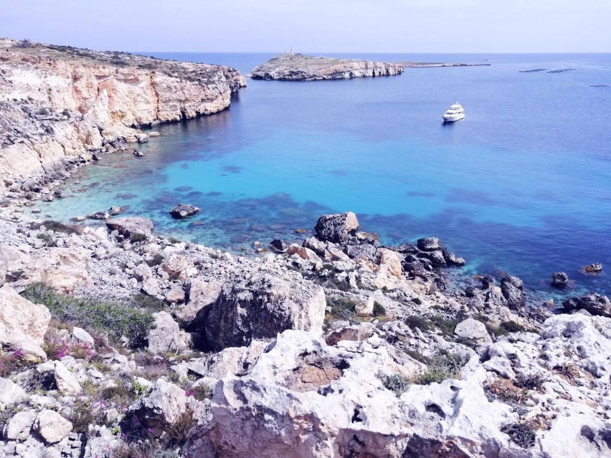 Modern Apt Kalkara Seafront! מראה חיצוני תמונה