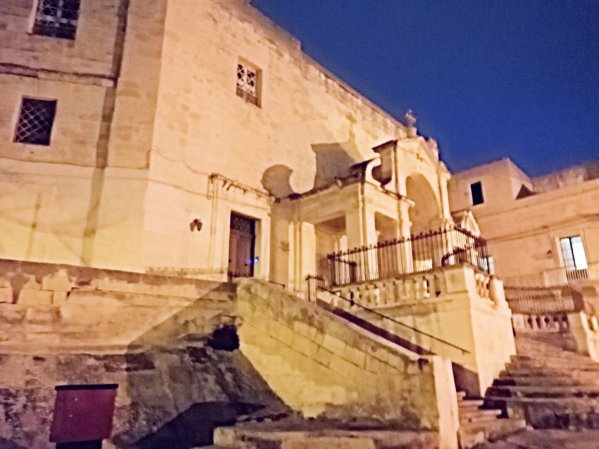 Modern Apt Kalkara Seafront! מראה חיצוני תמונה
